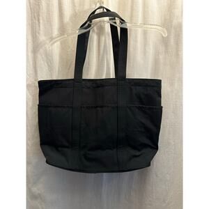 Lululemon Daily Multi Pocket Black Nylon Tote Gym 20L NEW